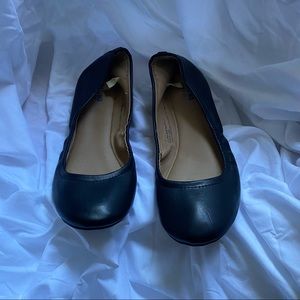 black ballet Flats